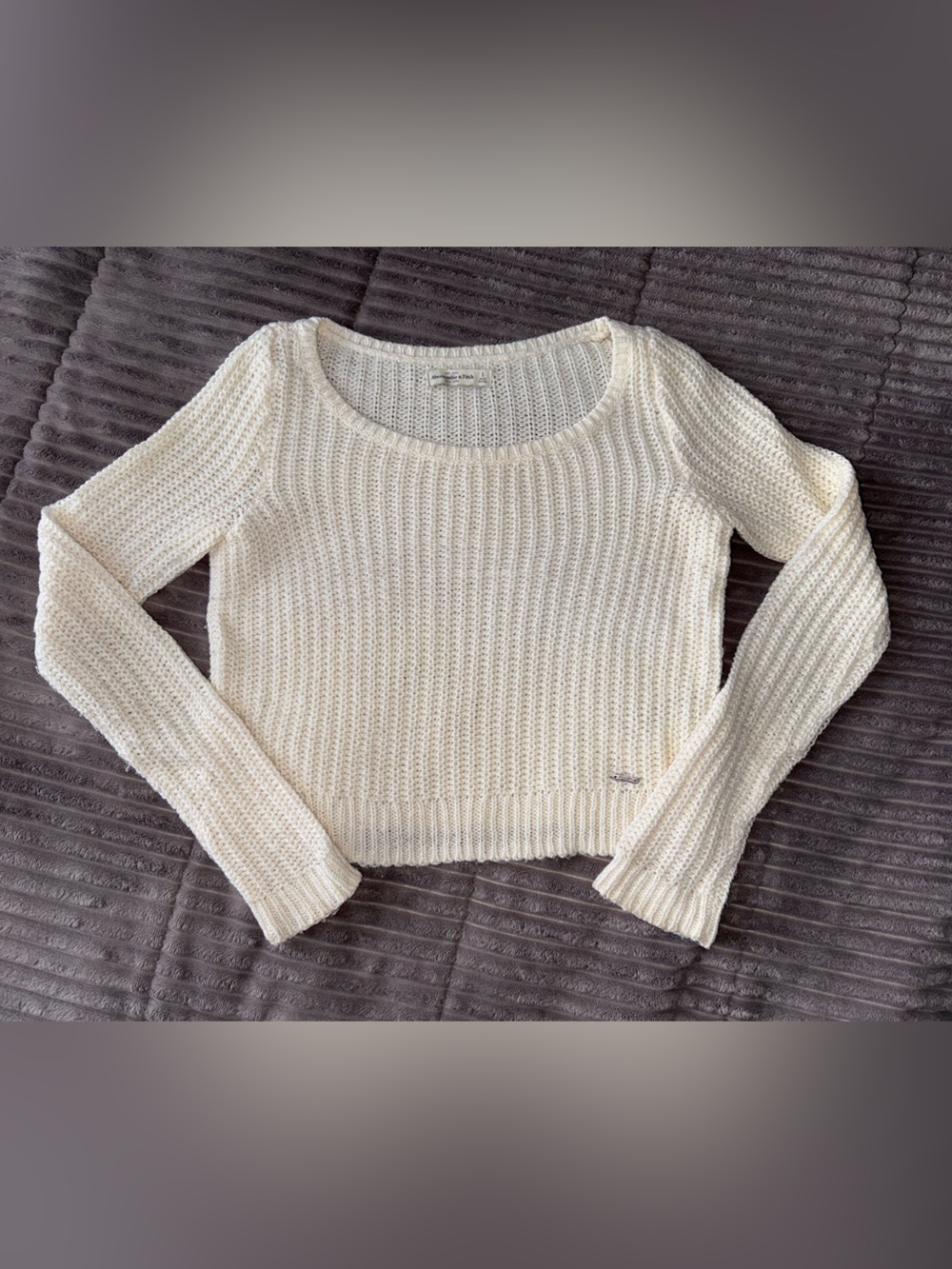 Abercrombie & Fitch Cream Scoopneck Knit Sweater